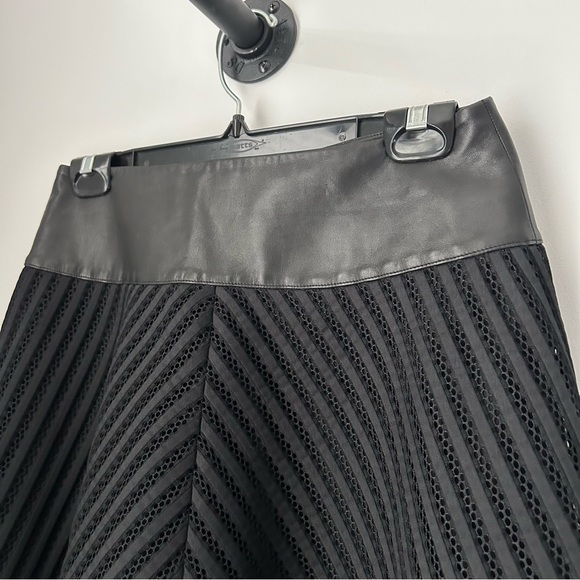 Ralph Lauren Black Label  A-Line Mesh and Leather Skirt - Picture 4 of 9